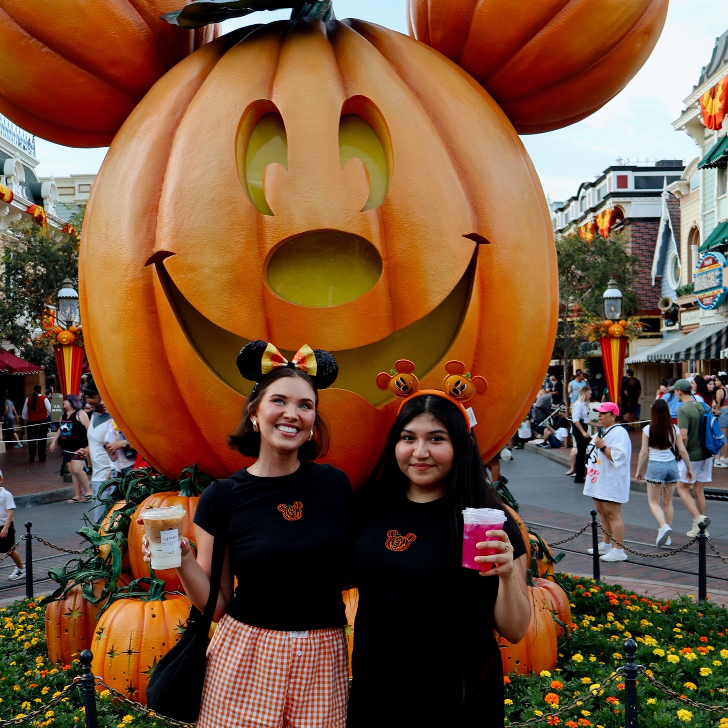 Mickey Pumpkin Mini Tee